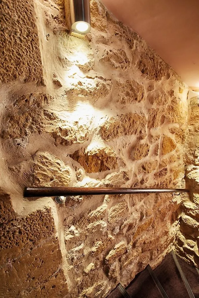 Le Clos De Notre Dame Paříž